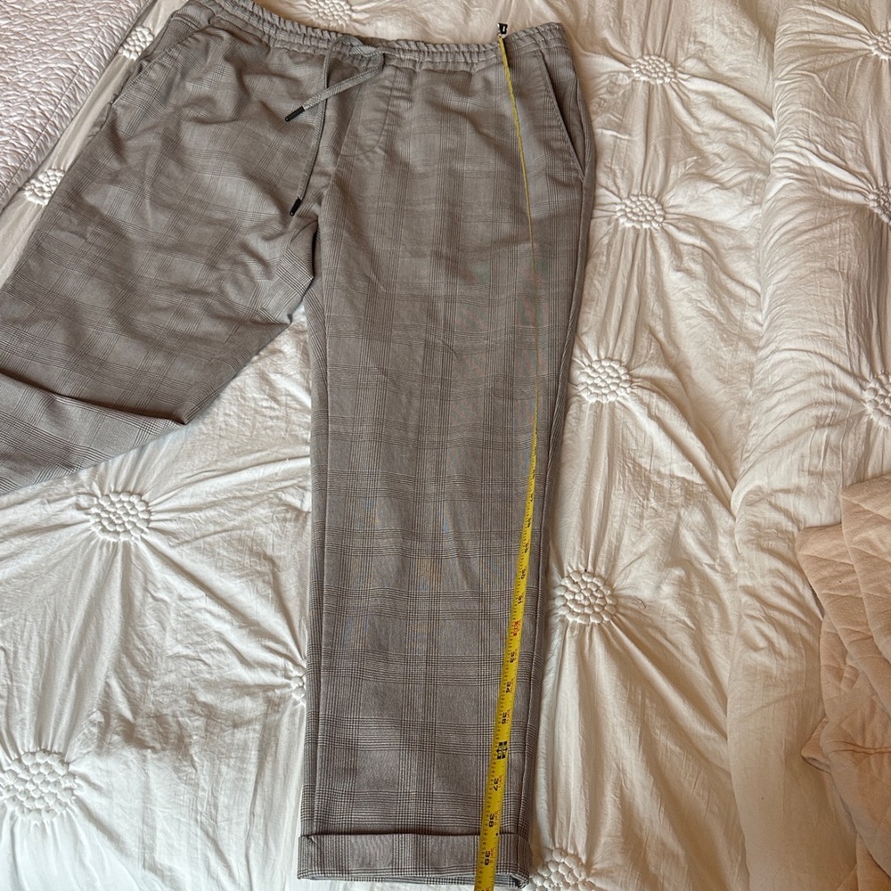 ✅Zara Men's Elegant tan/light brown Plaid Pants. Size LARGE. PULL ON. POCKETS
